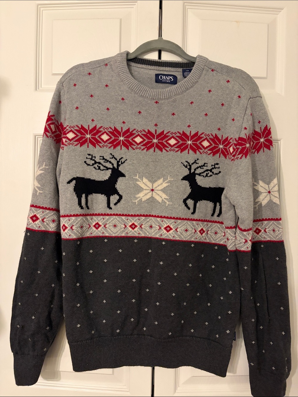 Chaps Reindeer Men’s Gray & Charcoal Crewneck Sweater with Red Fair Isle Large